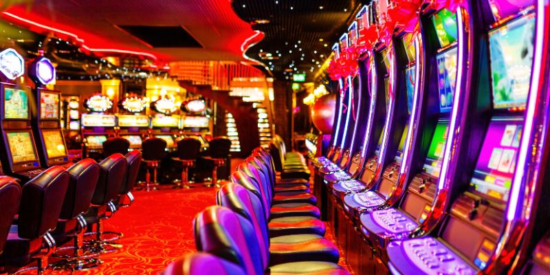 Benefits of Playing Slot Machines with Special Features
